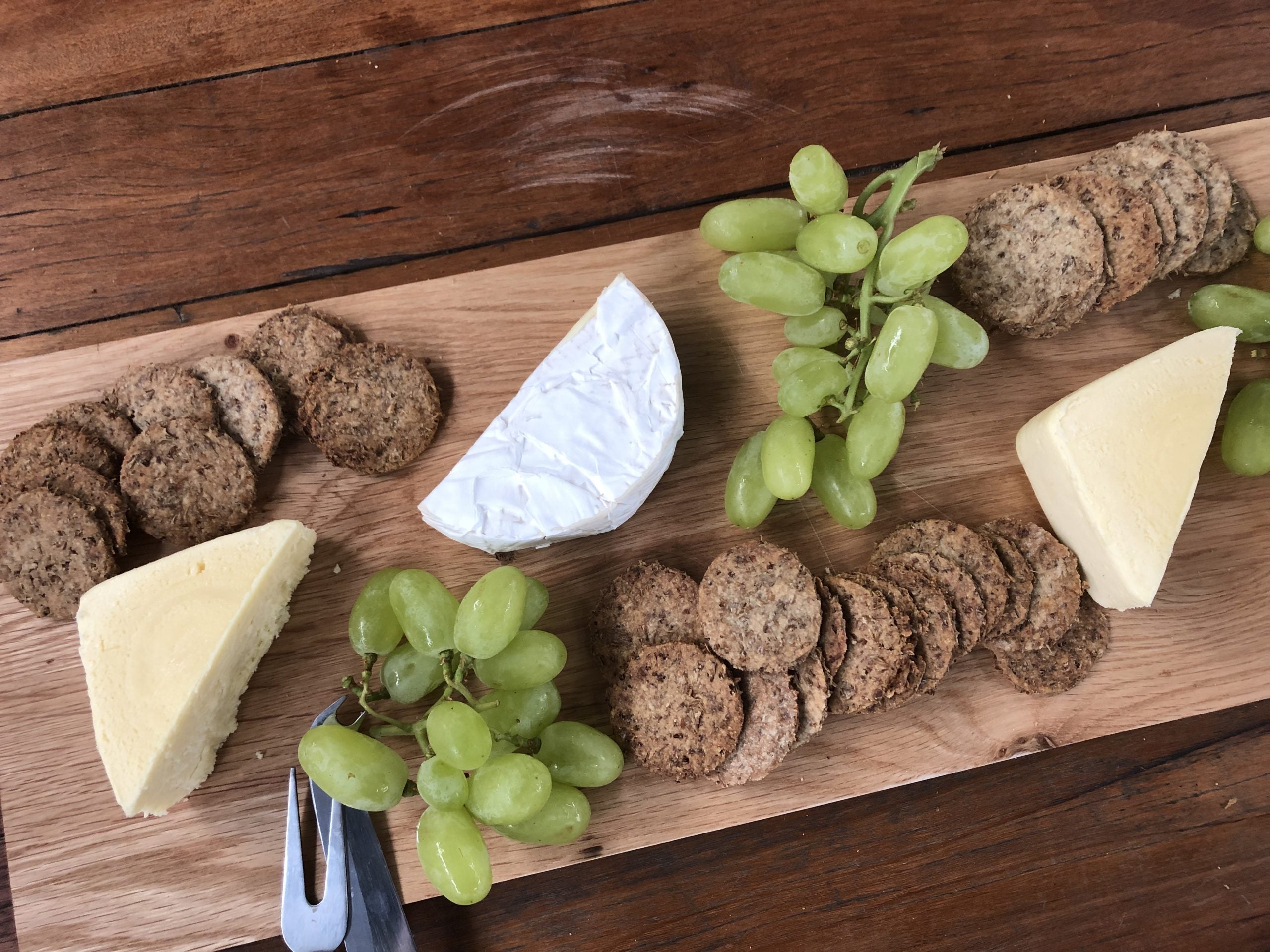 Spent beer grain crackers